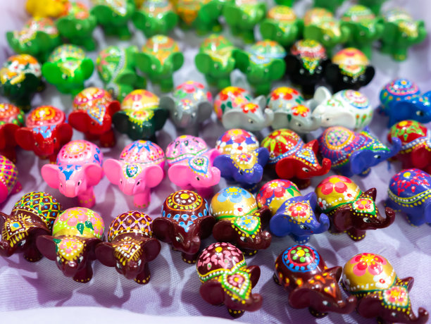 木雕漆象图片下载