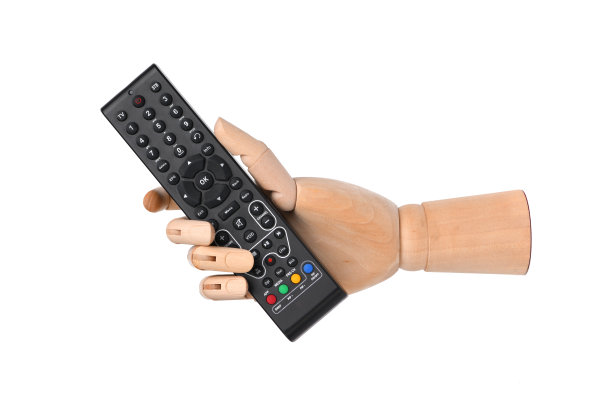 木制的遥控器图片下载