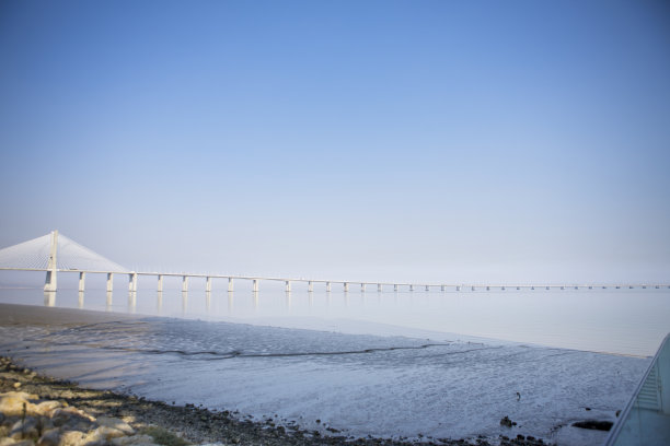 南非瓦斯科·德伽马桥图片下载