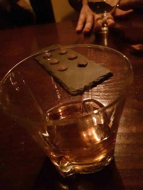 朗姆酒和巧克力图片下载