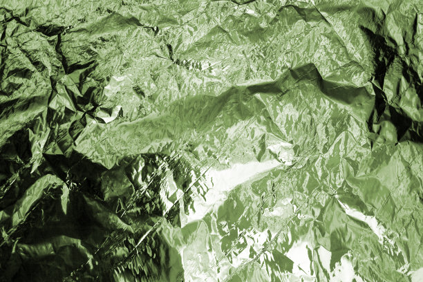 褶皱的绿色箔纹理背景，抽象的山景顶视图插图，卡其色迷彩图案，绿色皱金属纸纹理宏观，grunge设计背景概念图片下载