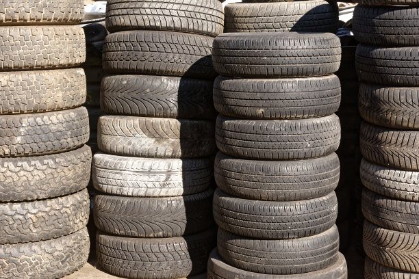 汽车劫案，瑞士瓦莱市图片下载