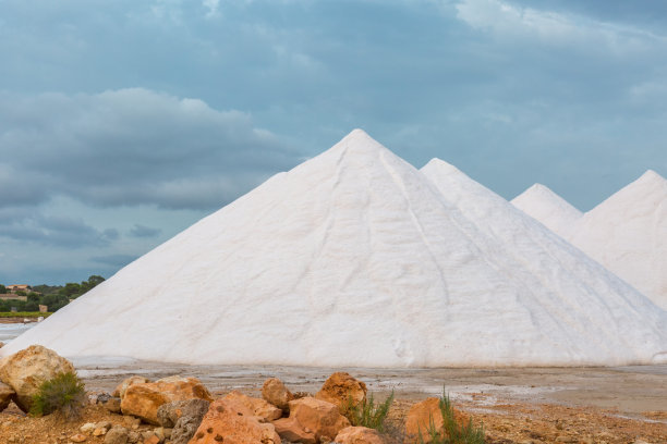 盐厂的盐库图片下载