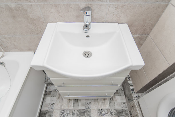 浴室里水槽的照片图片下载