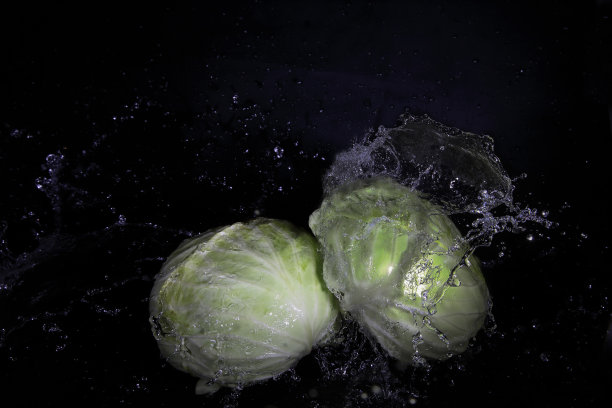 卷心菜和泼水图片下载