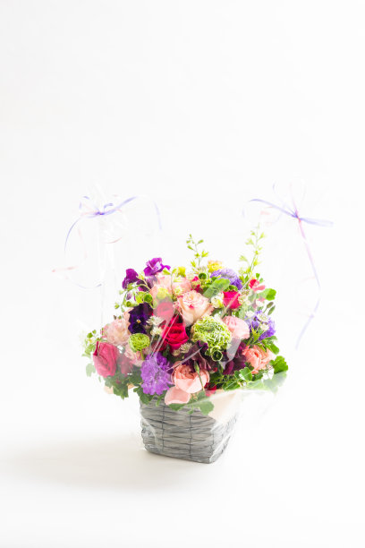 留白鲜花摆件图片下载