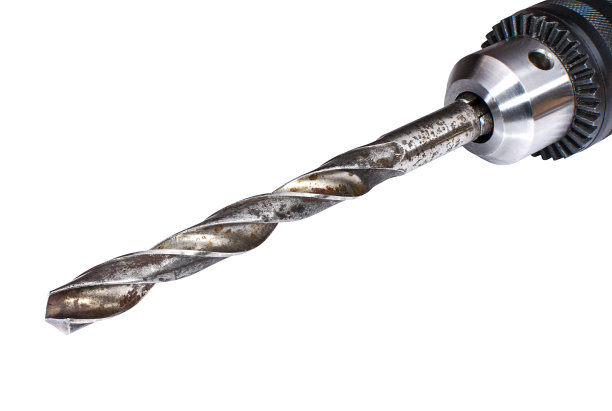 旧的破旧的钢钻头在钻头夹头在白色的背景图片下载