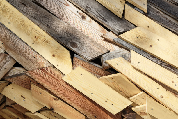 抽象的木头拼凑在一起图片下载