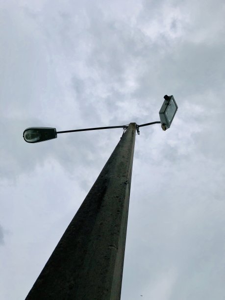 路上的灯图片下载