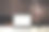 原型笔记本电脑和咖啡在晚上的咖啡馆。图片下载