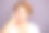 特写照片美丽惊人的模特她她的夫人无语哦没有面部表情紧握双手手臂眼睑可怕的结果使用霜起皱更多的穿白色t恤孤立的灰色背景图片下载