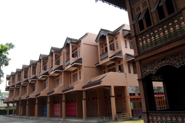 现代和古老的建筑，泰国，普拉图片下载