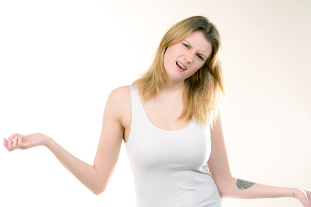 滑稽可爱的女孩很快乐图片下载