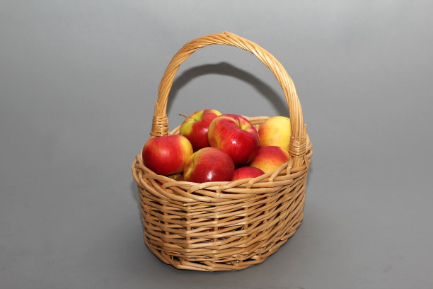 秋天的静物，有漂亮的成熟苹果图片下载