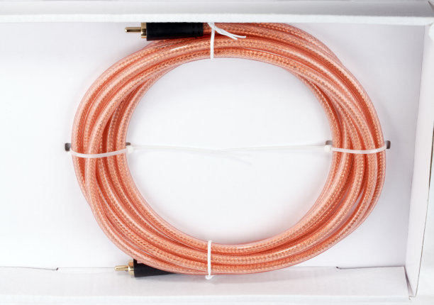 连接电缆在卡通盒图片下载