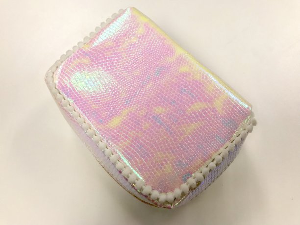 亮粉色腕式钱包包图片下载