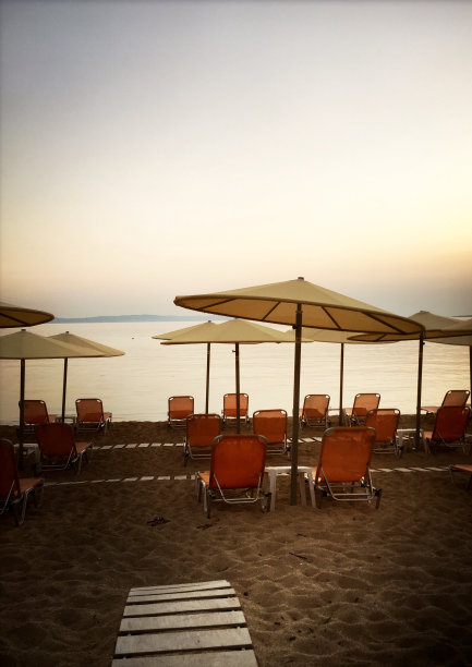 在海滩酒吧图片下载