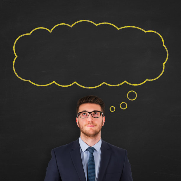 在黑板上画在人头上的思想泡泡图片下载