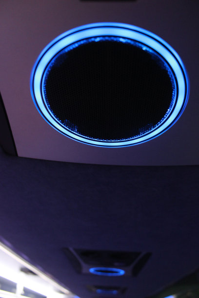 巴士车内座椅灯图片下载