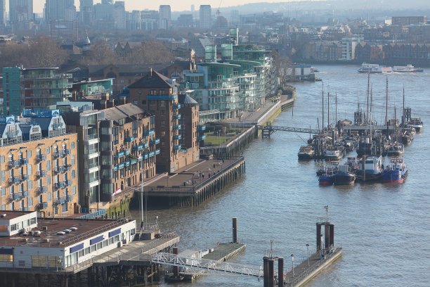 洛顿全景图片下载