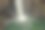 斯诺夸尔米瀑布坠落在岩石和水池下面。图片下载