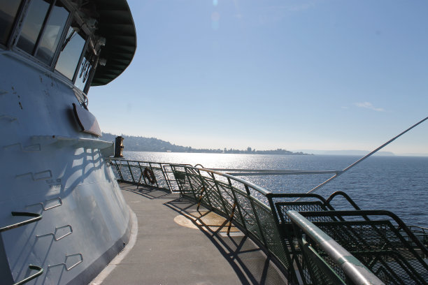 从维多利亚在阳光普吉特湾摆渡到西雅图图片下载