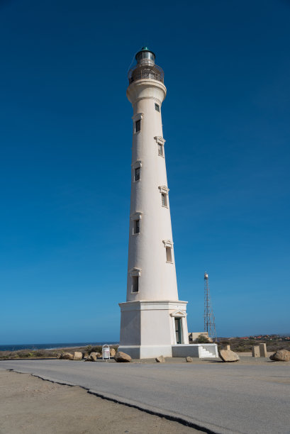 位于阿鲁巴岛西北部的加利福尼亚灯塔。图片下载