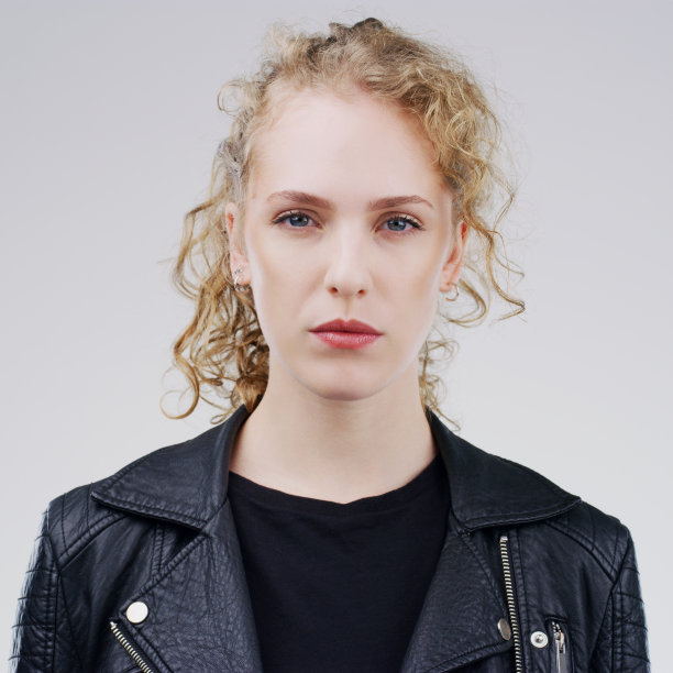 我能控制自己的情绪。他们控制不了我图片下载