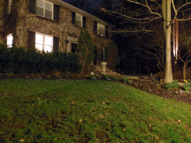 夜晚的房子图片下载