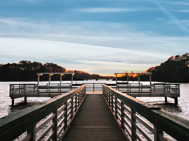 湖对称图片下载