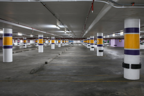 地下停车场图片下载