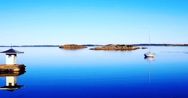 美丽的日子映洋船屋图片下载