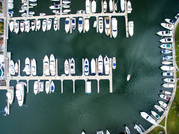 萨拉索塔码头靠近海湾公园图片下载