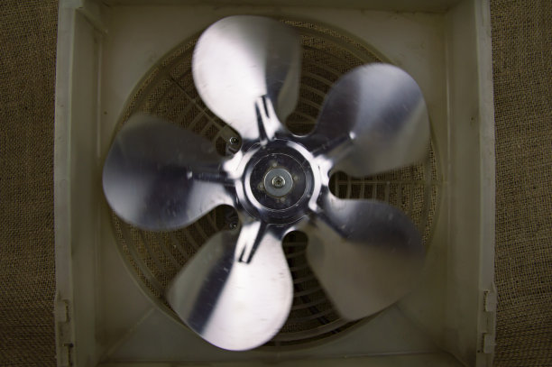 旋转风机吹风冷却系统-冰箱维修图片下载