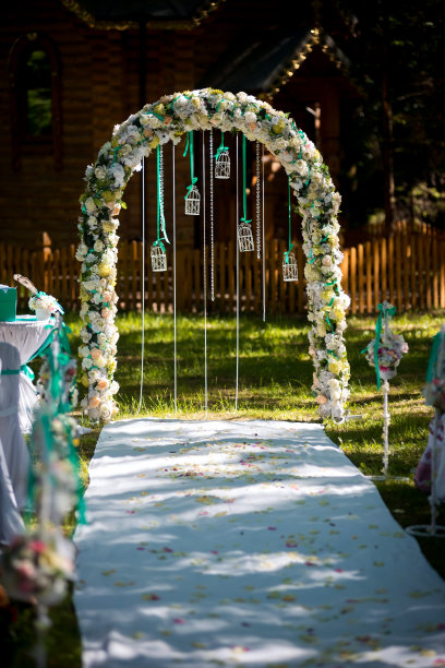 婚礼的拱门。图片下载