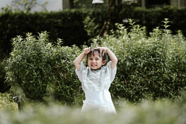 泰国小女孩的肖像图片下载