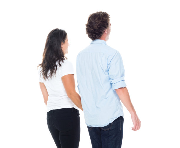 幸福的夫妇离开的背影图片下载