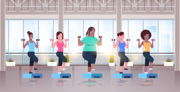 混合种族妇女抱哑铃做深蹲在台阶平台上不同的身体类型的女孩训练在健身房锻炼减肥概念现代健身俱乐部工作室室内水平图片下载