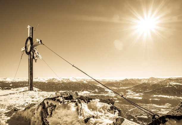 因斯布鲁克 - 奥地利 - 旅馆山谷图片下载