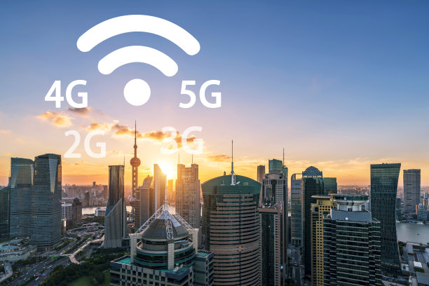 5G网络无线系统和物联网与现代城市天际线。图片下载