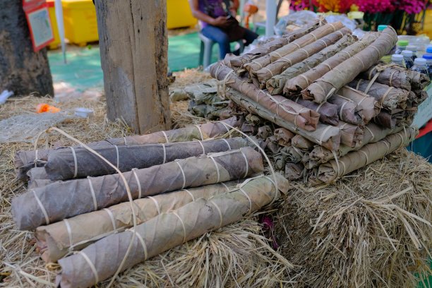 泰国橡胶木材包装石油图片下载