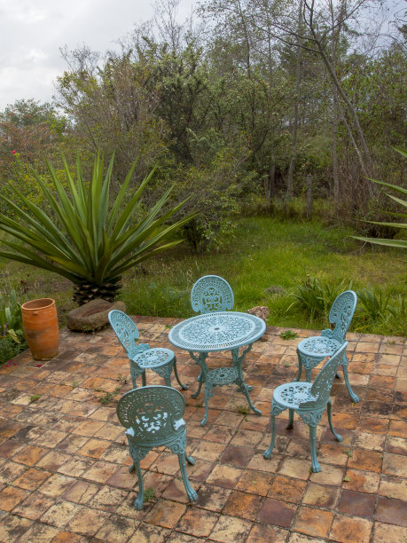 金属的花园家具图片下载