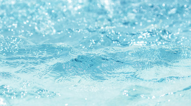 模糊的水，晶莹的散景图片下载