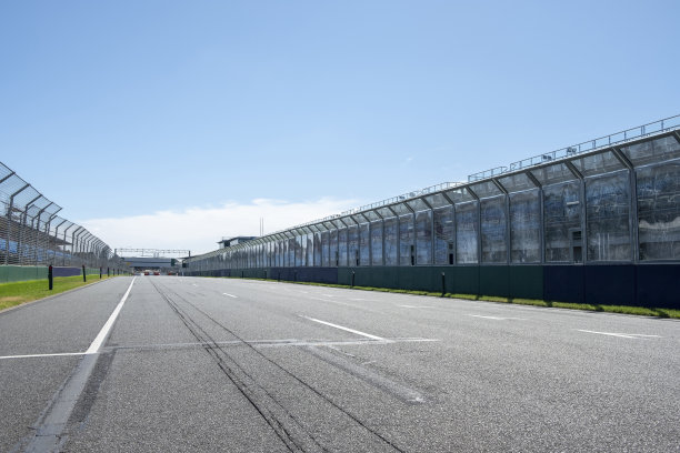 通用空赛车运动沥青赛车赛道图片下载