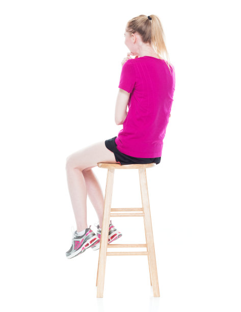 美丽的女性在运动服装-图片下载