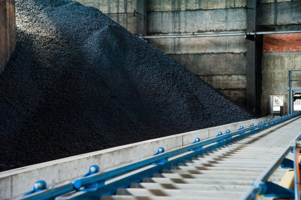 当代大型铝铸造厂图片下载