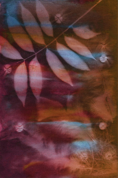 抽象手绘织物棕色背景与树叶图片下载