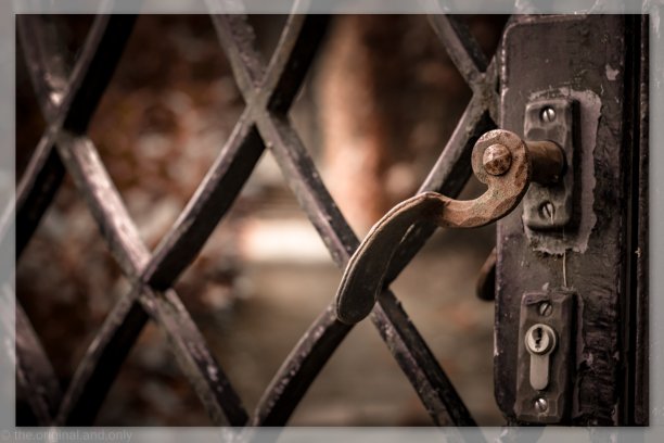 一个旧的锁图片下载