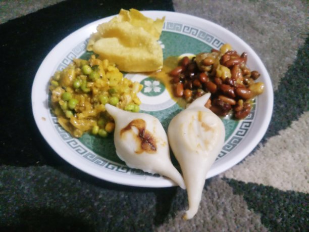 加德满都/尼泊尔- 4月8日，2p19:纽里美食家!新菜。图片下载