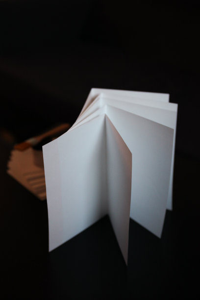 制作一本书图片下载